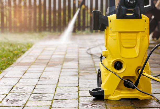 Best Pool Deck Cleaning in Beloit, WI